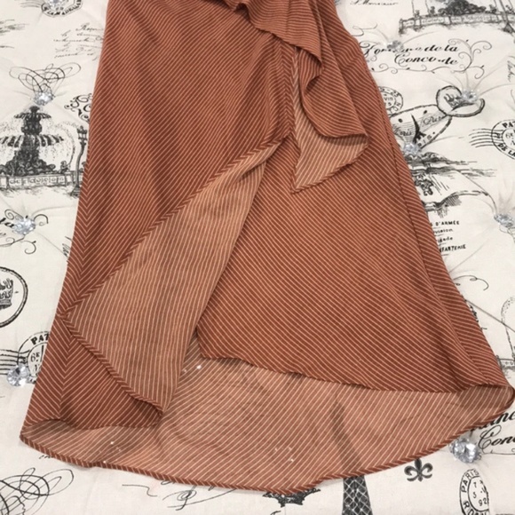 J.O.A. Striped High/Low Midi Skirt - Picture 10 of 10